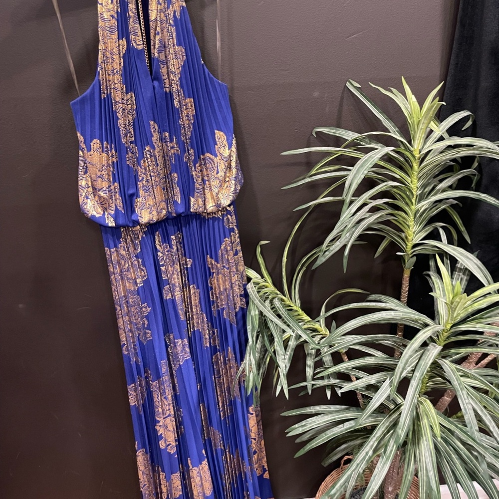 MSK Retro Royal Blue and Gold Chain Detail Dress - Picture 5 of 5